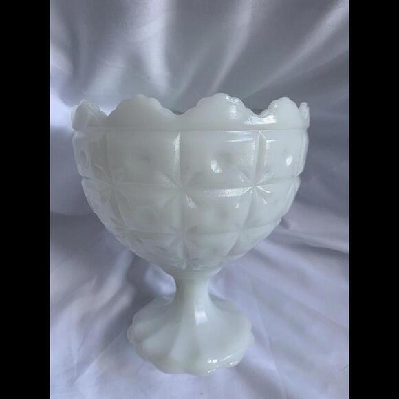 Cleveland Napco 1185 candy dish Milk Glass - Picture 6 of 15